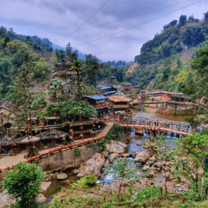 Alternative view of HANOI – NINH BINH – HALONG – DANANG – HOI AN 12 DAYS 11 NIGHTS